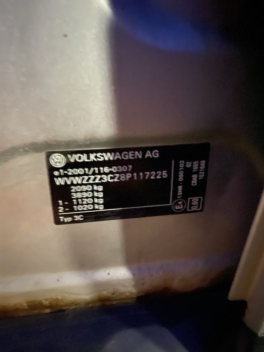 Dezmembrez vw passat b6 euro5 2.0 diesel