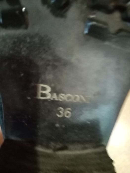 Женские сапоги Basconi