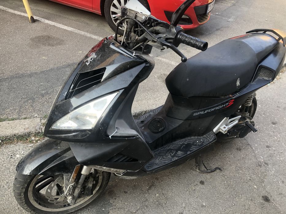 Vand scuter peugeot speedfight 3