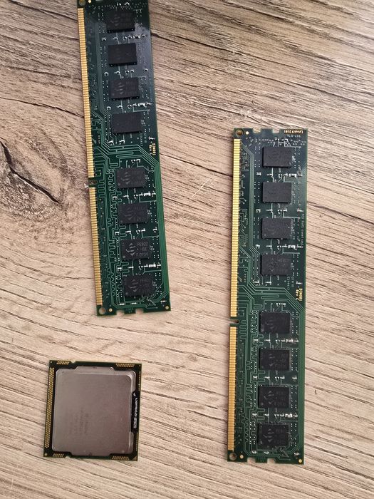 Комплект плата Lenovo ideapad z580 + i3-530 + 2x2 гб ddr3