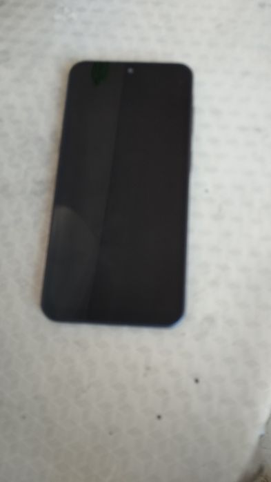 Samsung Galaxy A36 holati yaxshi karobka fakumenti bor bitta aybi ekra