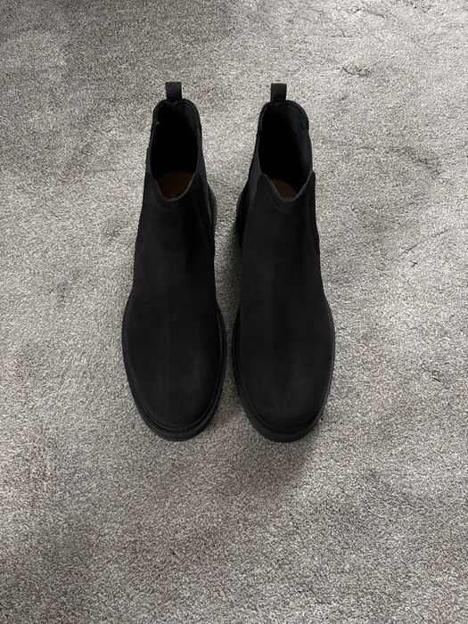 Мъжки боти…………………..