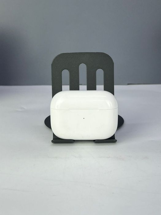 Apple AirPods Pro 70057а573