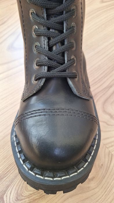 Bocanci piele marca Steel