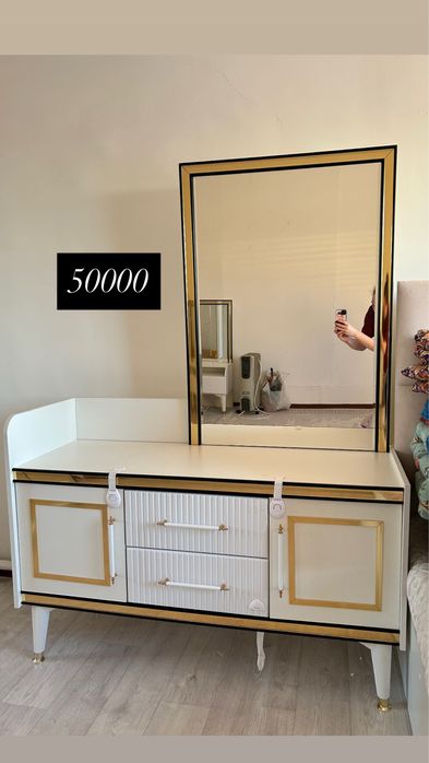 Шкаф тумбо для спальни