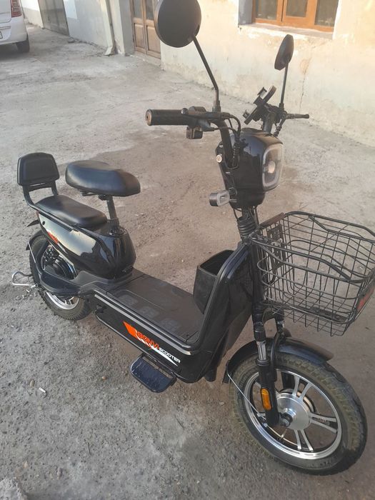 Скутер сотилади кам юрган