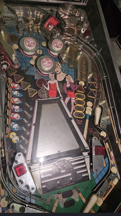 Флипер pin ball машина