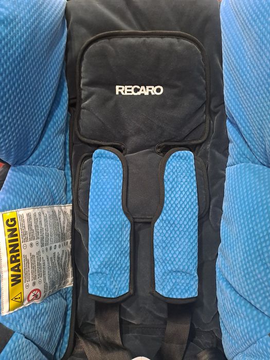 Детски стол за кола RECARO/ регулируем