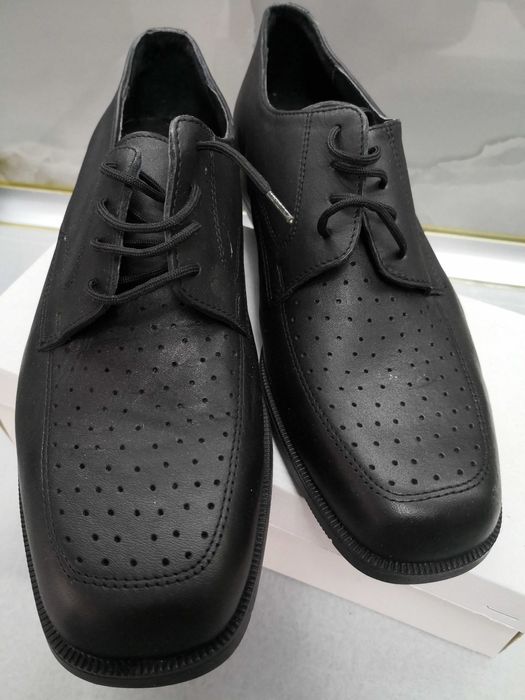 Мъжки обувки естествена кожа нови