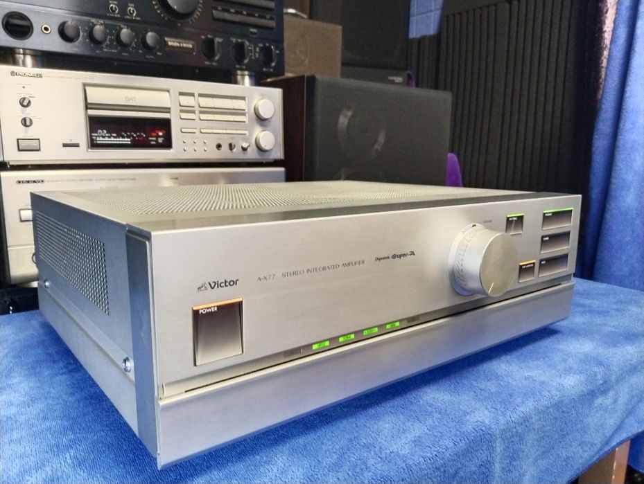 VICTOR/JVC A-X77 стерео усилитель