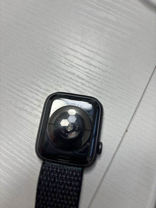 Apple watch 4 series 44 mm