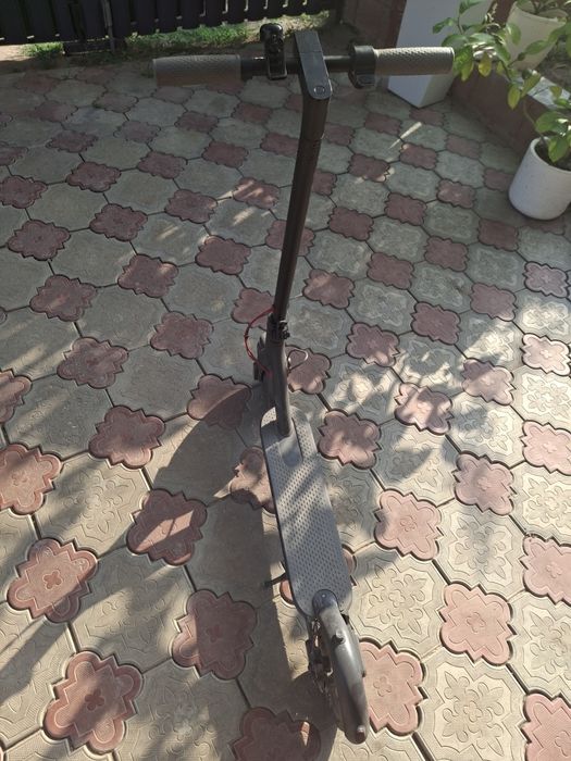 Электросомокат  Mi