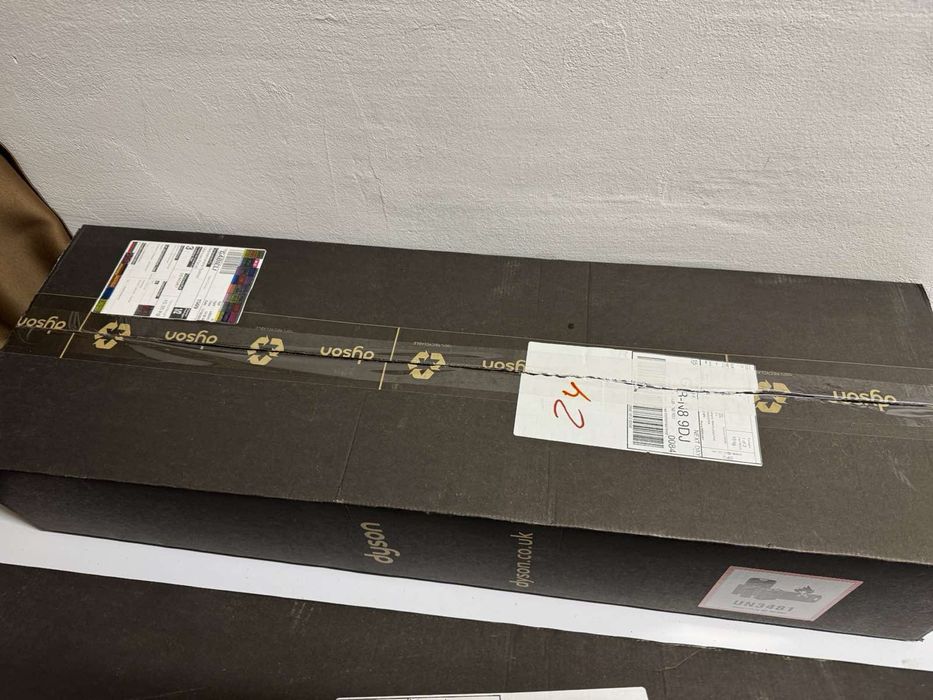 Dyson V10 Absolute