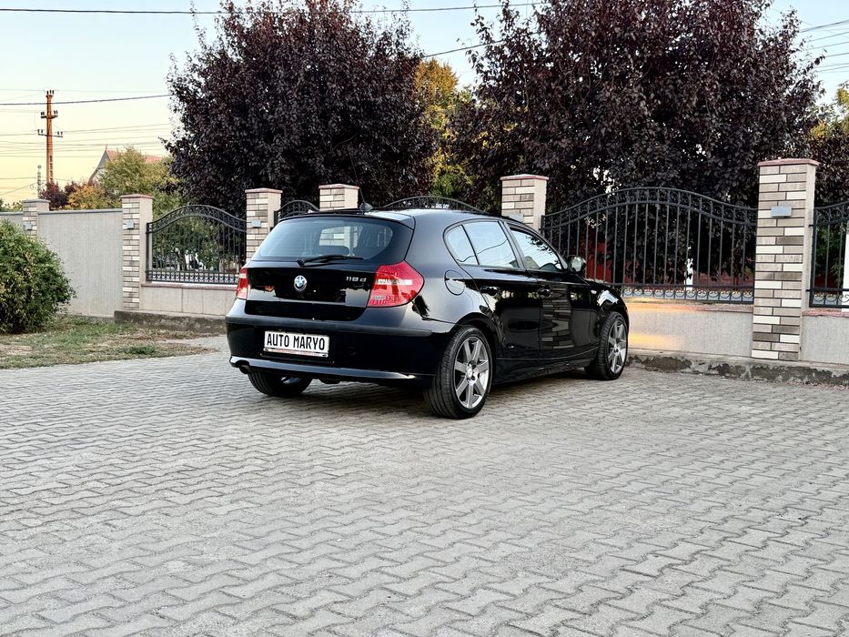 BMW 1 Series 2009 — imagine 2