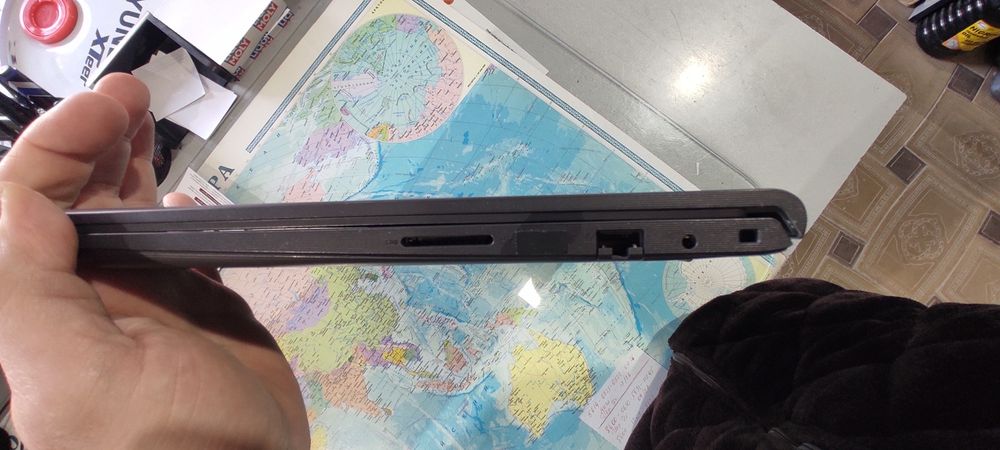 Ноутбук DELL сотаман