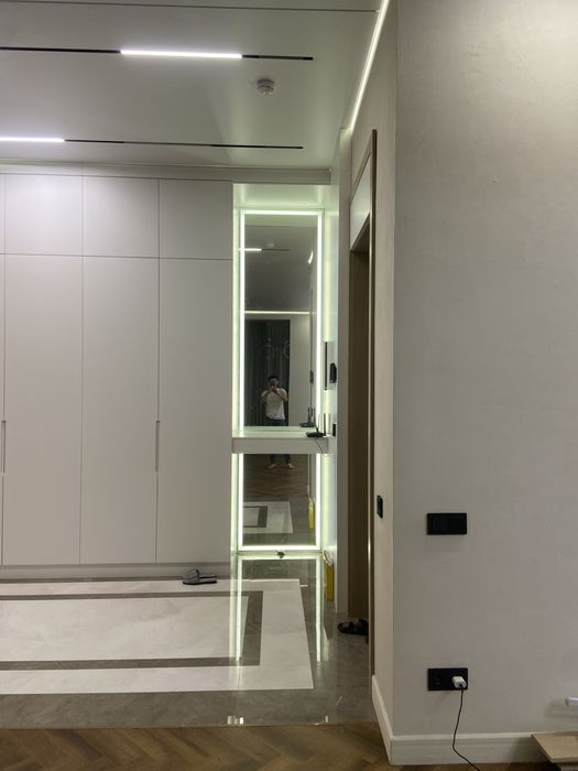 Зеркало с подсветкой