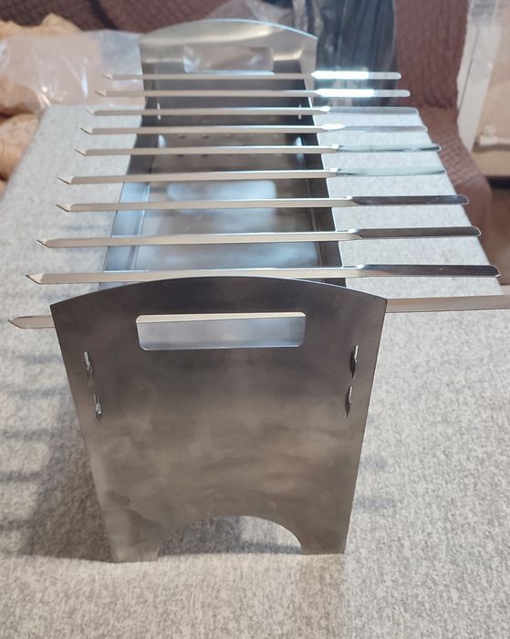 Мангал разборный качественный с шампурами