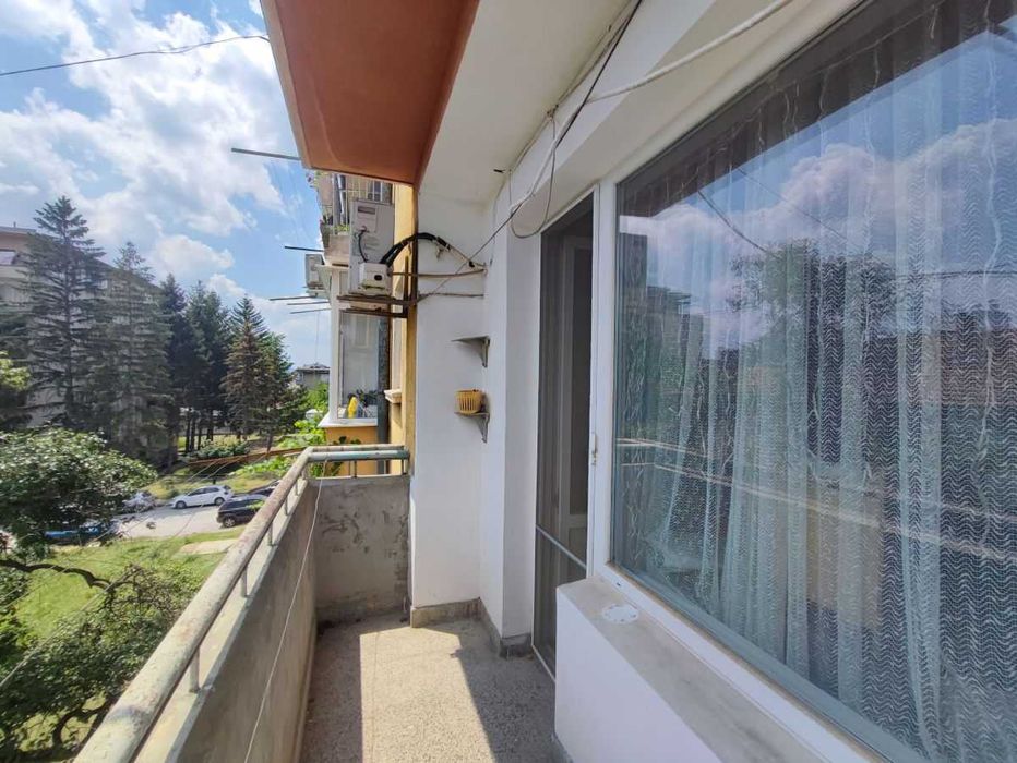 Продава се Двустаен апартамент в Велико Търново, Център - 43 кв.м за 2373 €/кв.м - Снимка #3