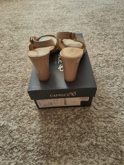 Елегантни сандали GiAnni и Caprice