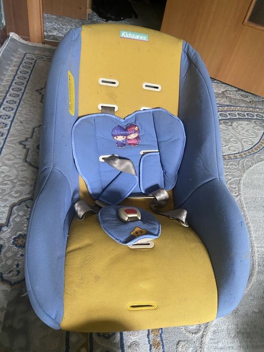 Продам кресло детское