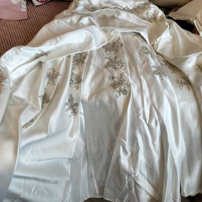 Платье свадебное