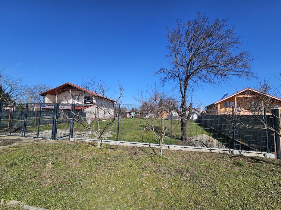 PROPRIETAR vand 1000 mp teren intravilan Snagov Soseaua Principala