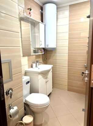 Дава се под наем Тристаен апартамент в Пловдив, Кършияка - 85 кв.м за 490 € - Снимка #6