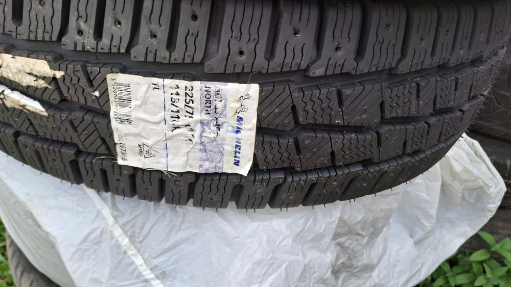 4бр. Нови 225/75/16C Michelin Agilis