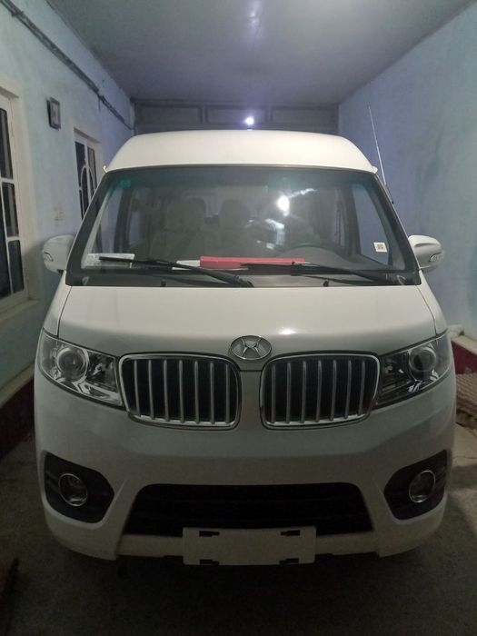 Shineray mikro avtobus