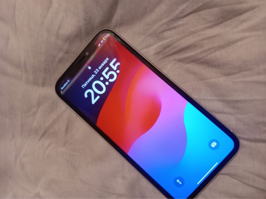 Продам айфон 11 64гб