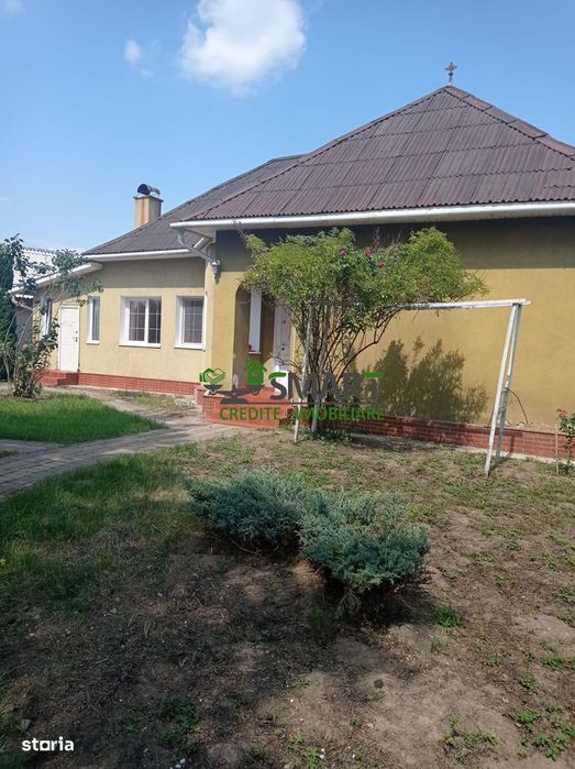 De vânzare – Casă cu teren generos, Coltirea