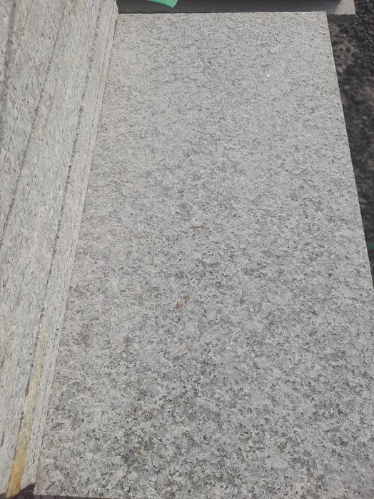 Гранит, самые выгодные цены, ступени, лестницы, плитка