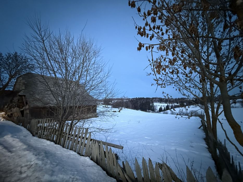 Vand teren intravilan parcelabil