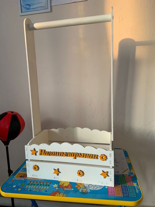 Вешалка нагашыларынан сыйлык. Сатылады!