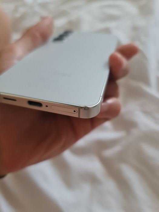 samsung s24 256gb cu folie de protectie*