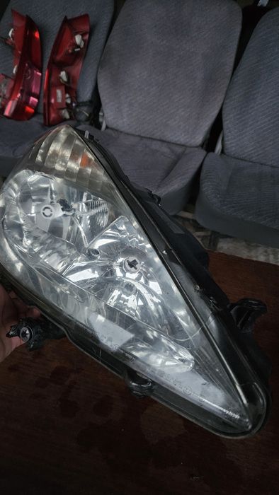 Фарове Ксенон за Пежо 607