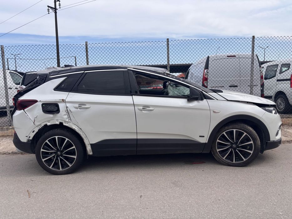 Opel Grandland X Hybrid за части