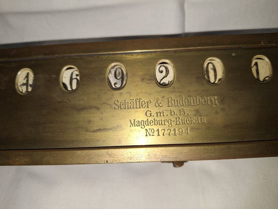 Стар немски уред,брояч за парна машина--Schaffer&Budenberg