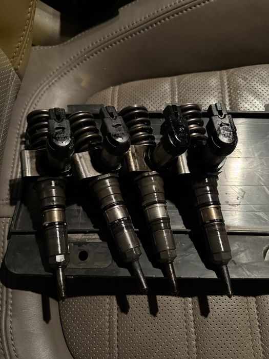 Vand injectoare passat b6 Bmr 170 cp! 073T/073S!