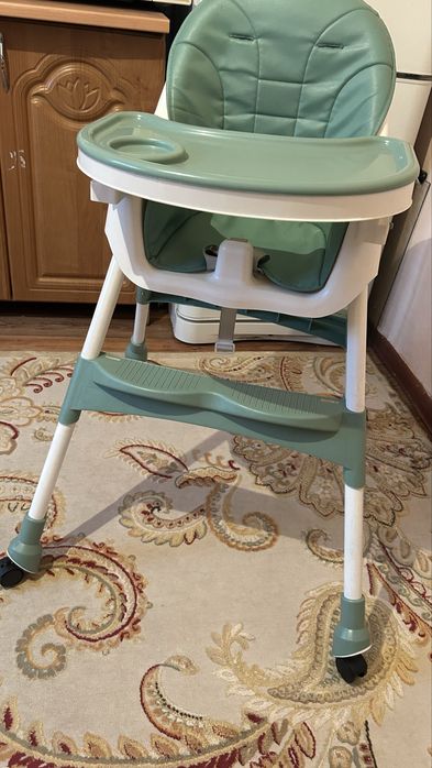 Стульчик детский для кормления