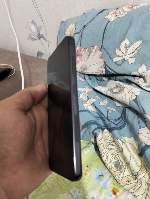 Самсунг Galaxy s 23 8/256gb