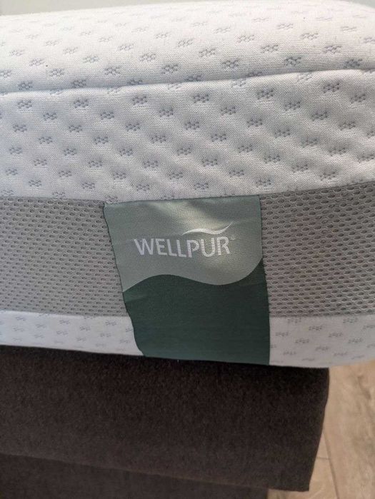 Употребяван матрак WELLPUR GLOMMA GF30 с мемори пяна, 140x200 см