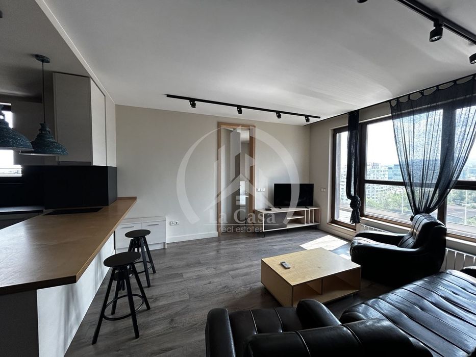 Дава се под наем Тристаен апартамент в София, Младост 4 - 120 кв.м за 1000 € - Снимка #2