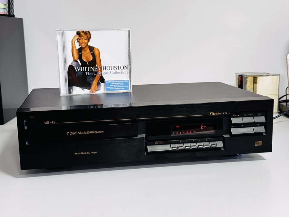 CD-player - 7 discuri Nakamichi MB-4s,ca nou estetic-defect-nu citește