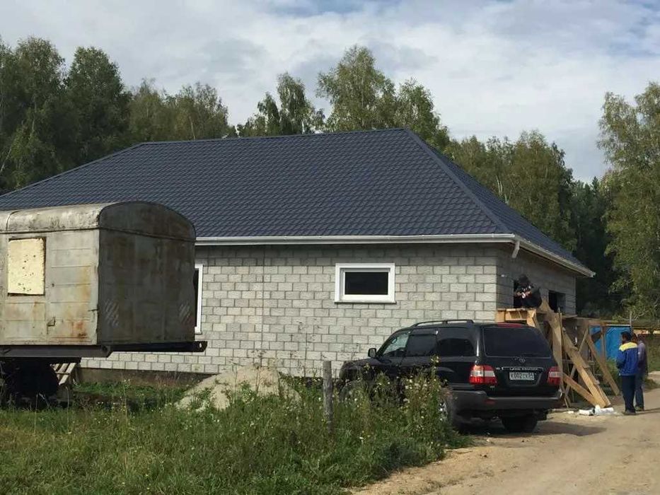 Металлосайдинг под дерево, Металлочерепица