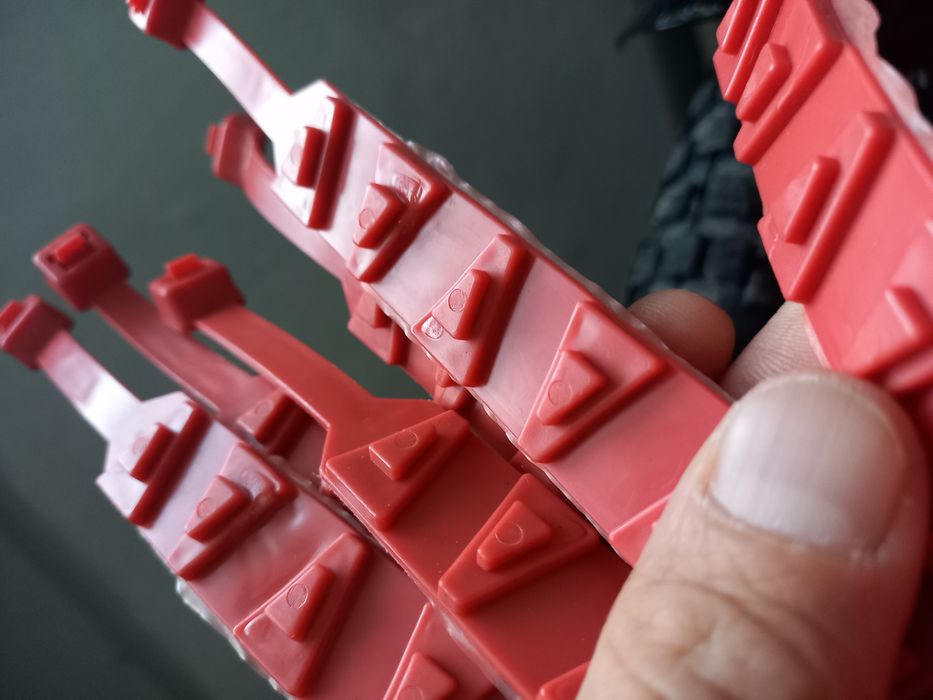 Противоскольжащие хамуты