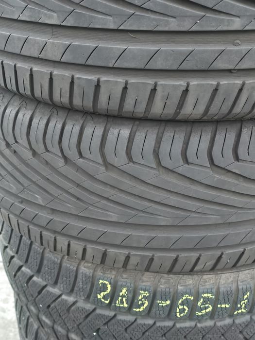 2 Броя 235/55/18 Uniroyal 6,8mm