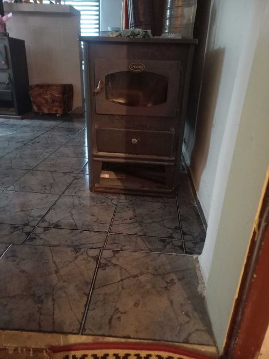 Продавам печка камина