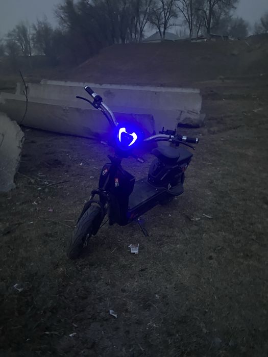 Продам электо скутер