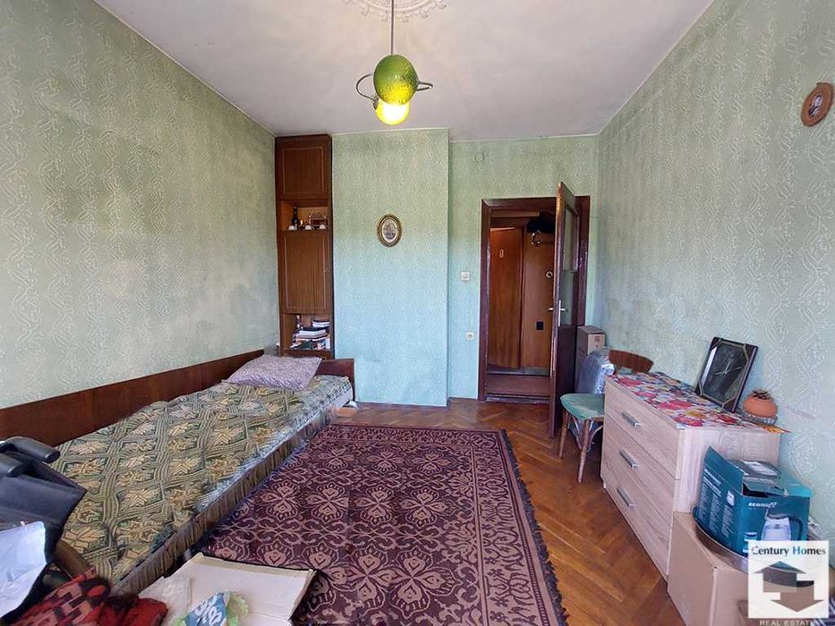 Продава се Четиристаен апартамент в Велико Търново, Център - 88 кв.м за 1250 €/кв.м - Снимка #5